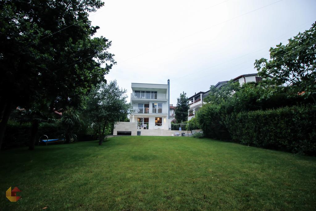 Terra Rossa Borik Villa *